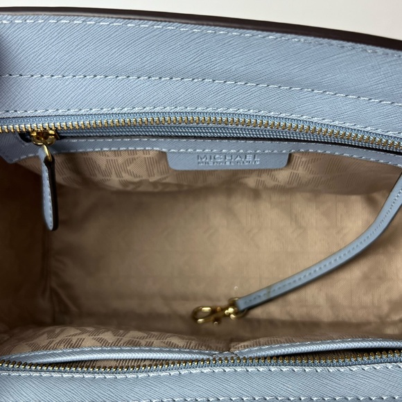 ♥️ Michael Kors blue satchel ♥️ - Picture 5 of 5